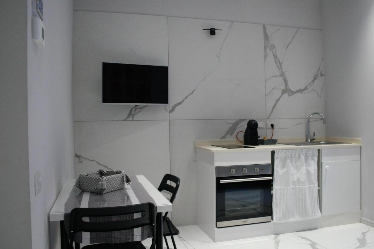 Apartments Via Piave Matera Bagian luar foto