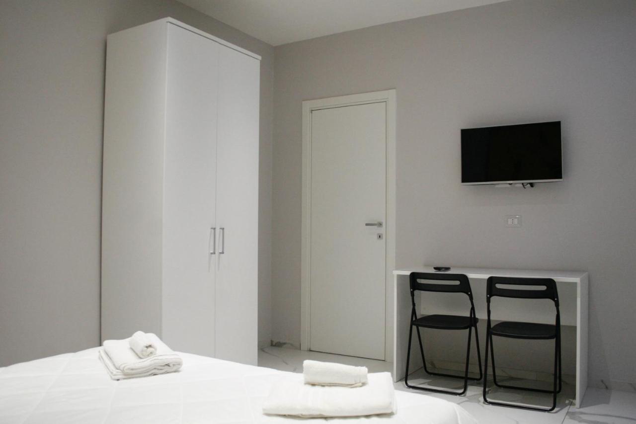 Apartments Via Piave Matera Bagian luar foto