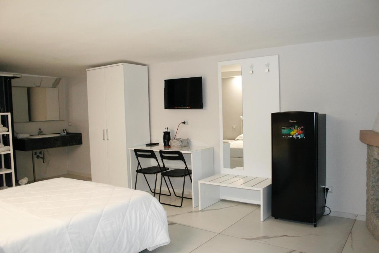 Apartments Via Piave Matera Bagian luar foto
