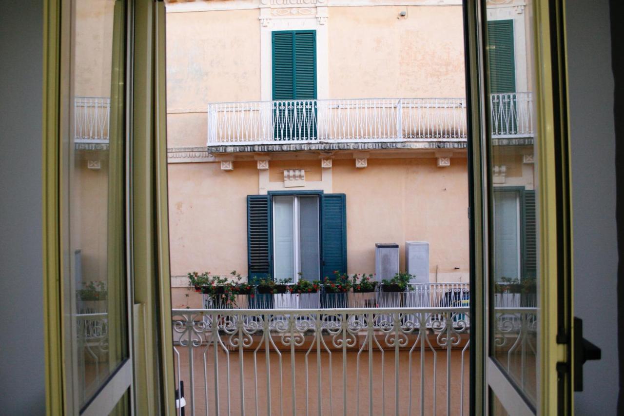 Apartments Via Piave Matera Bagian luar foto
